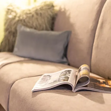 Giada - Charming Apartment At The Imperial Forums-2
