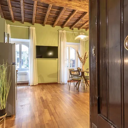 Giada - Charming Apartment At The Imperial Forums-2